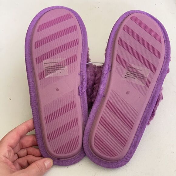 Steve Madden Peaceful Purple Faux Fur Slipper - Picture 5 of 6